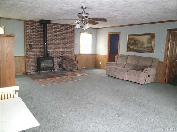 2nd image of 8513 East Ave