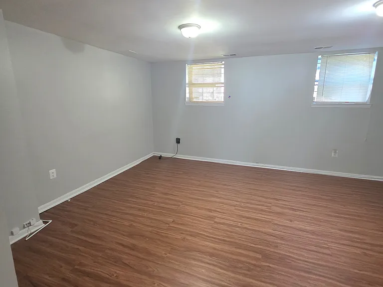 4686 Joanna Ct — Photo 38