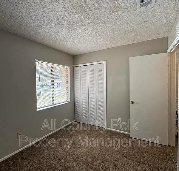9919 Burl Way — Photo 5