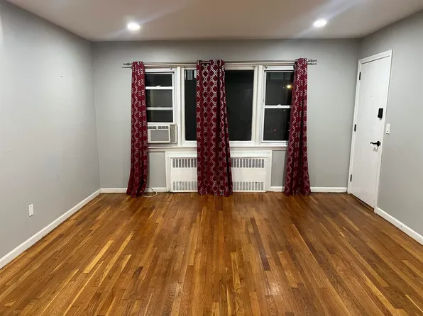 9119 Smith Avenue image 9 of 10