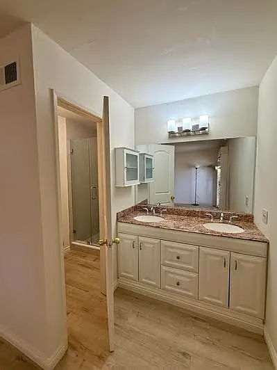 2392 Medlar Rd — Photo 21