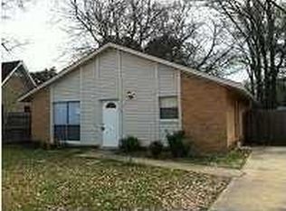 128 Cedar Ct, Wetumpka, AL 36092