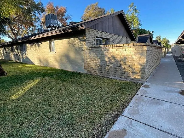 32 W Loma Vista Dr #102 — Photo 26