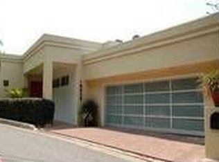 10038 Reevesbury Dr, Beverly Hills, CA 90210