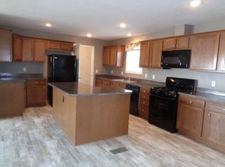 5520 Prancer Dr SE, Caledonia, MI
