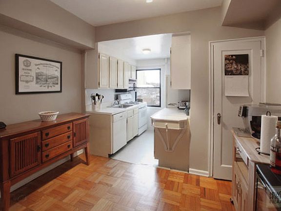 5th image of 77 Park Ter E APT D89