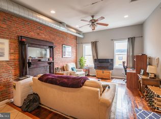 1909 Green St APT 3E, Philadelphia, PA 19130