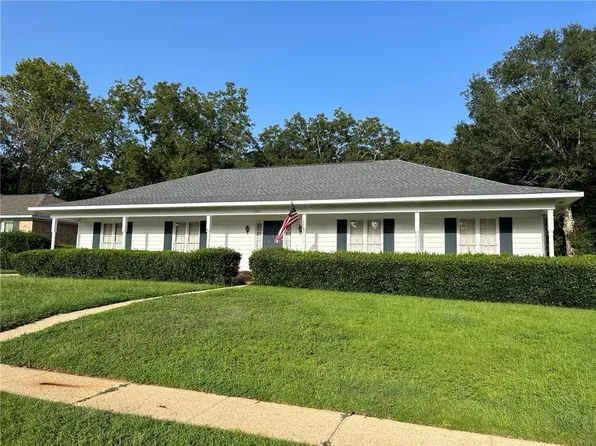 2329 Huffman Dr E, Mobile, AL 36693