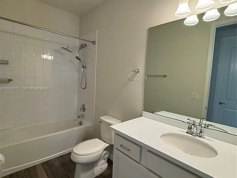 4729 Greenway Dr — Photo 19
