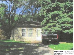 2244 N 38th Ave, Omaha, NE 68111