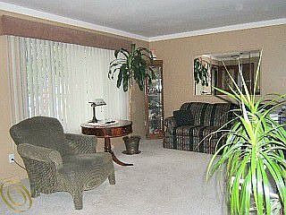4th image of 9464 Chaumont Dr