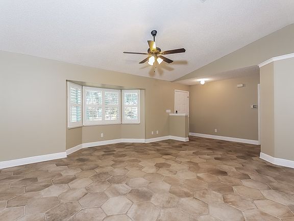 2nd image of 3045 Pineda Crossing Dr