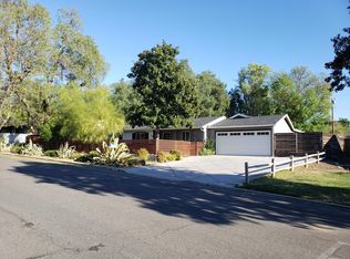 1390 Calle Bouganvilla, Thousand Oaks, CA 91360