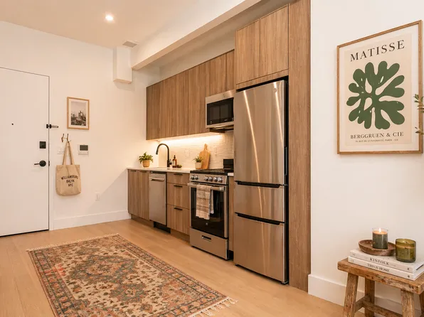 107 South 6th Street image 1 of 19