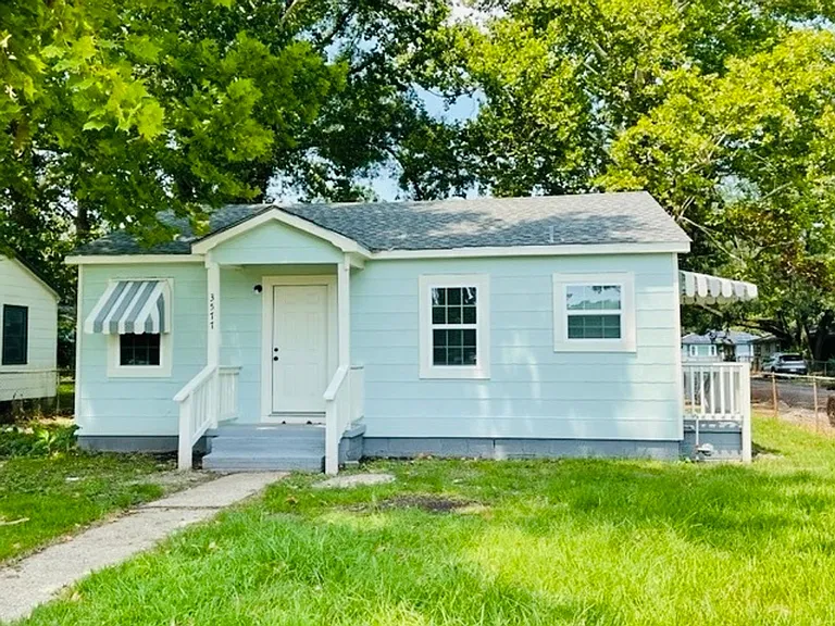 3577 Mission Dr — Photo 20