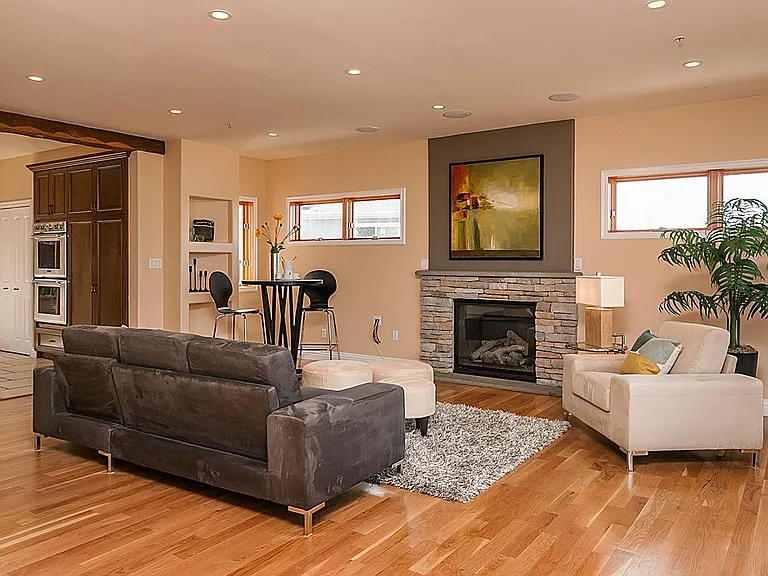 2 San Diego Ct — Photo 3