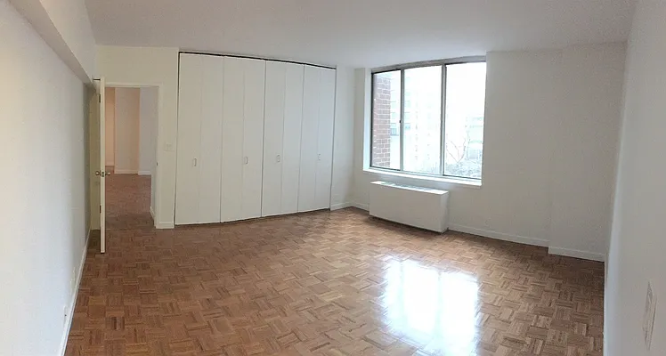 Rented by Keller Williams NYC | media 25