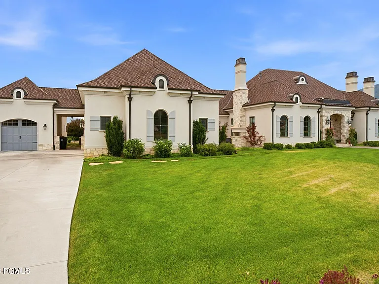 71 W Farm Springs Ln — Photo 87