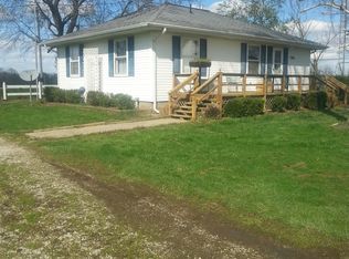 16799 E 300th Ave, Flat Rock, IL 62427