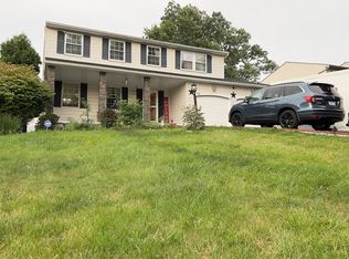 2981 Amy Dr, South Park, PA