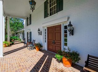 8101 Highland Rd, Baton Rouge, LA 70808