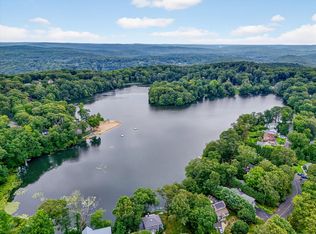 58 Carol St, Danbury, CT 06810