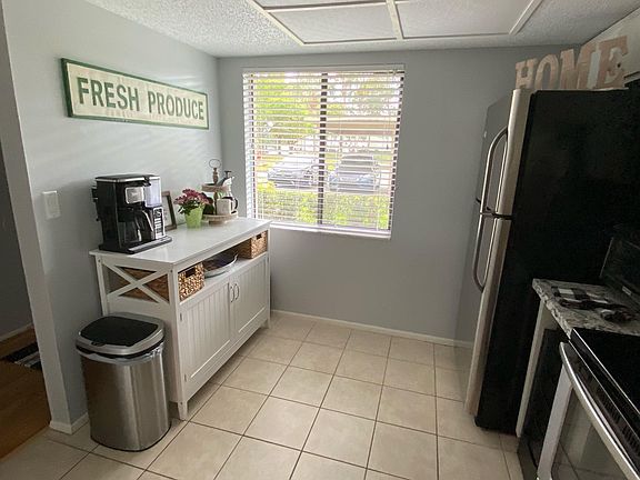 3rd image of 103 Woodlands Ct #103