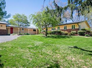 34 Yost St, Weaverville, NC 28787