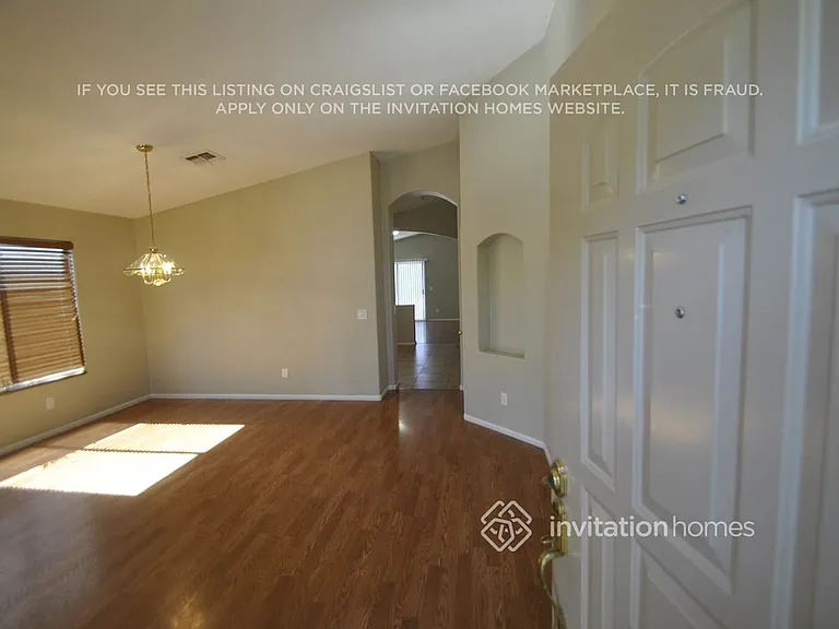 16255 W Moreland St — Photo 3