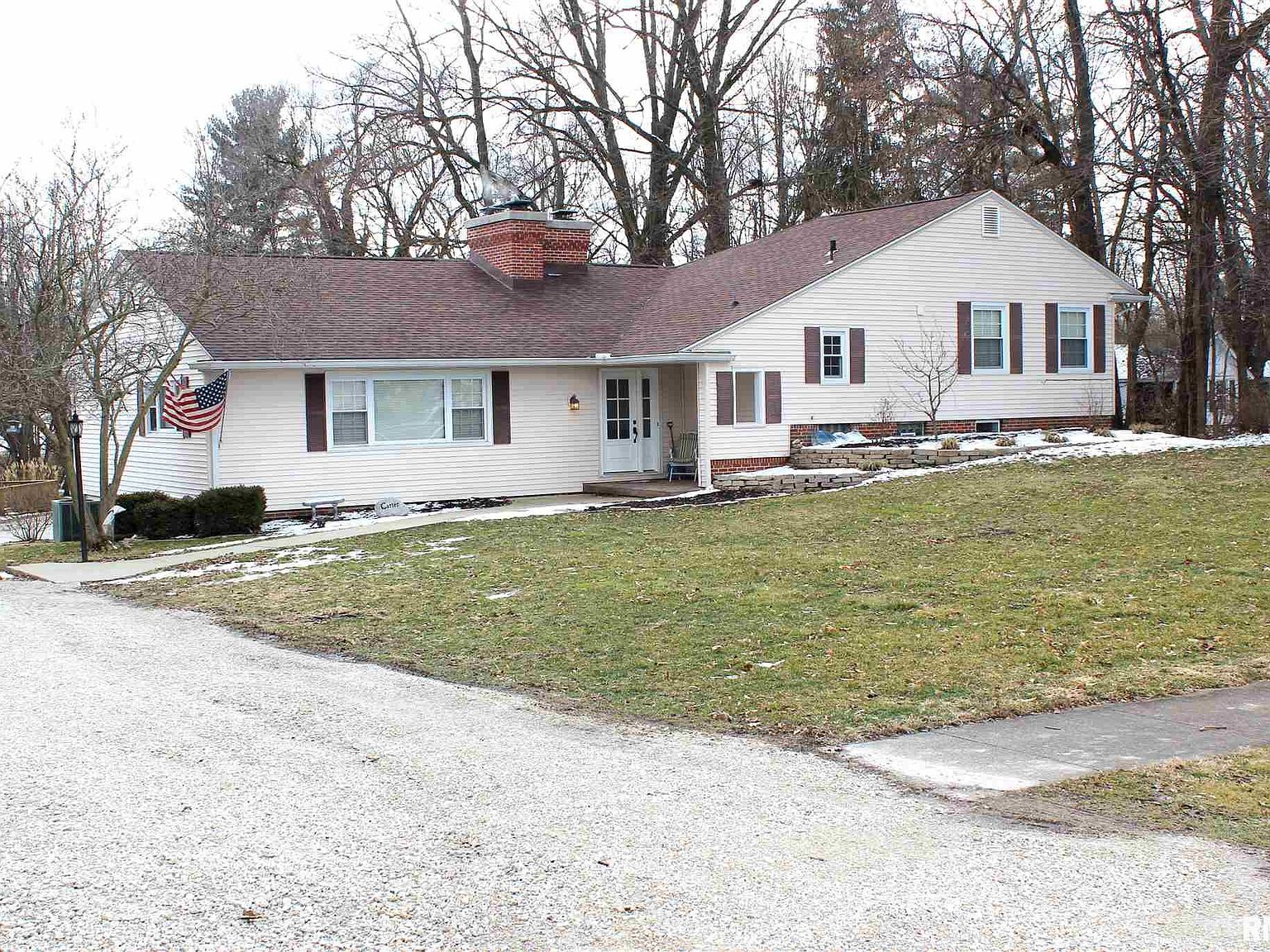 406 Jefferson St, Pawnee, IL 62558 Zillow