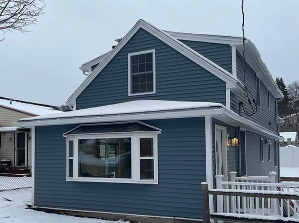 71 Sweetwater St, Saugus, MA 01906