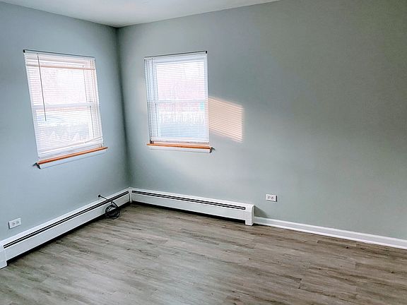 5th image of 647 E South Broadway Ave APT 1
