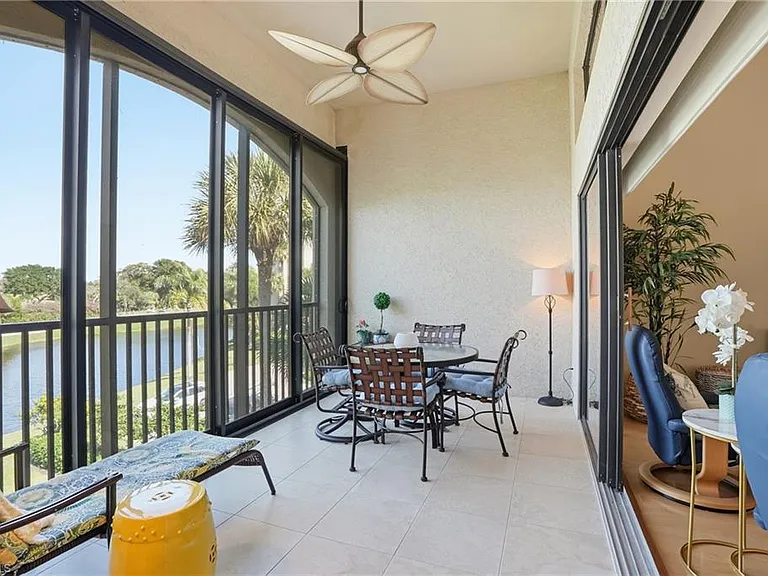 7048 Pelican Bay Blvd #C-302 — Photo 10