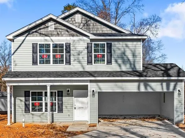 2098 Smith St, Reidsville, NC 27320