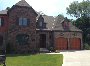 5930 Carmel Rd, Charlotte, NC 28226