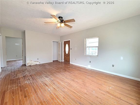 5th image of 502 William St
