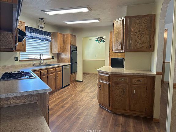 4th image of 25014 W Avenue C4