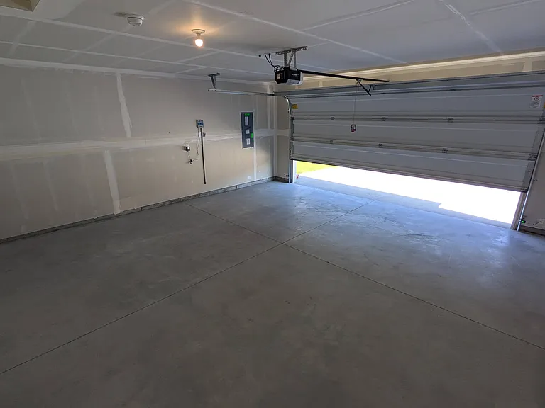 2-car garage