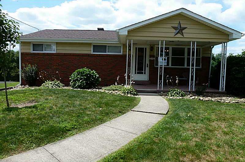 1st image of 520 Salisbury Dr