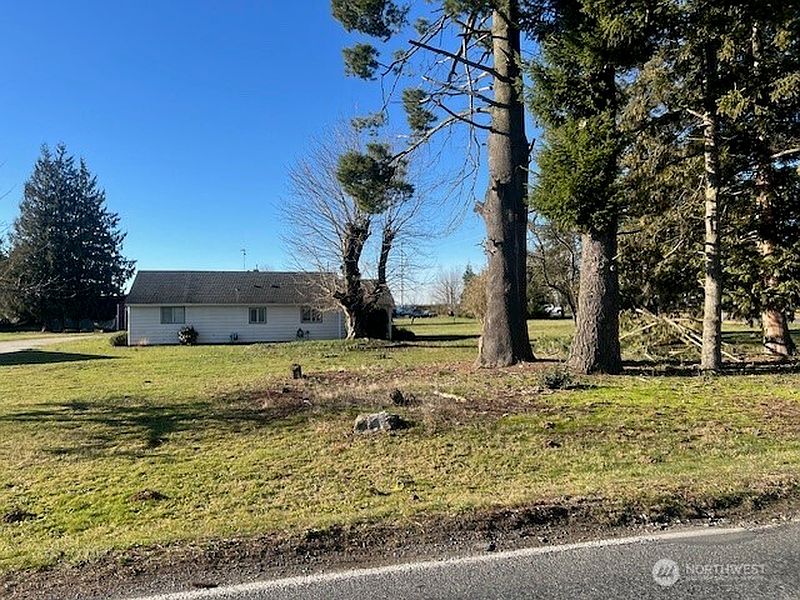 2nd image of 8885 Line rd