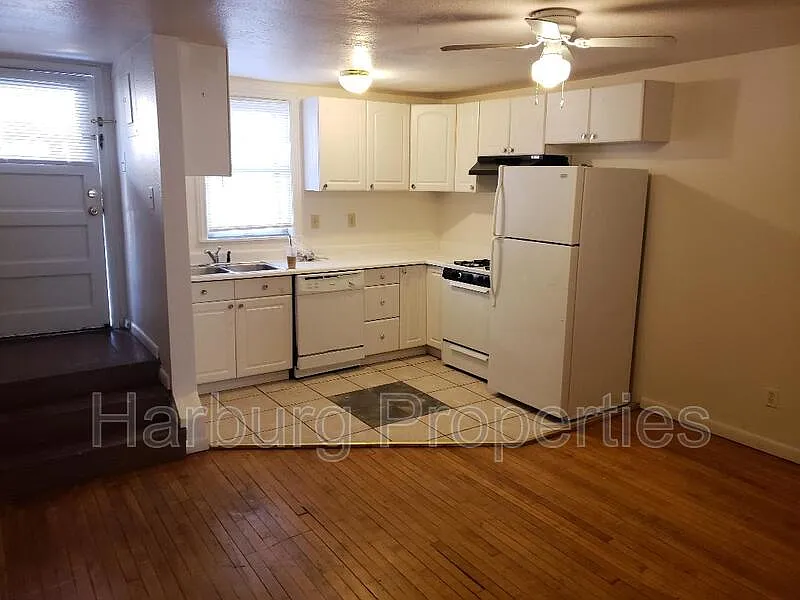 856 Garfield Ave