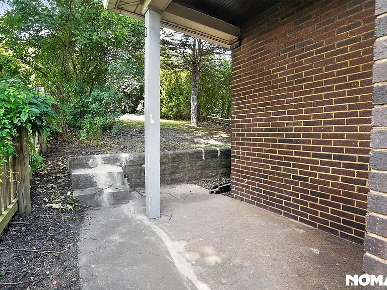 523 Ridge Ave — Photo 8