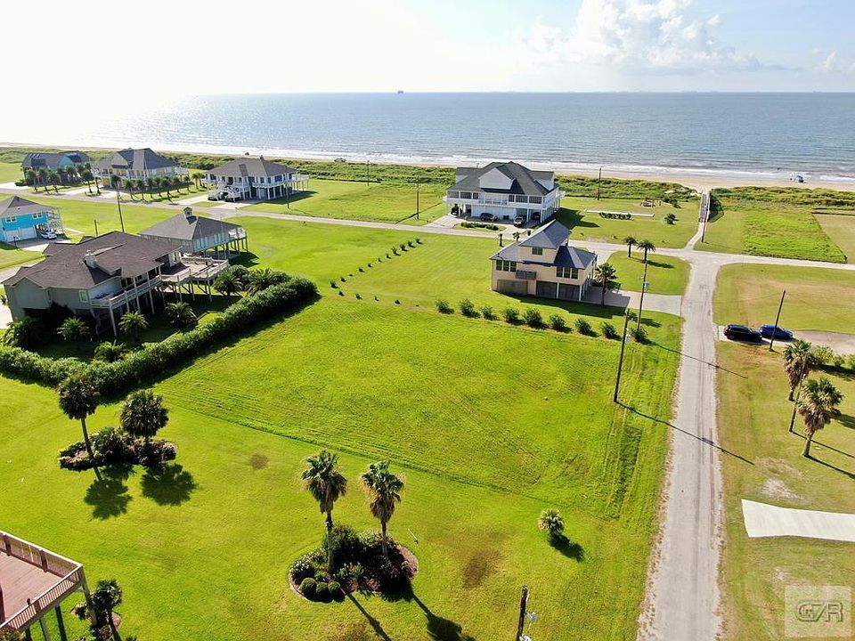 1st image of 816 Sombrero Dr