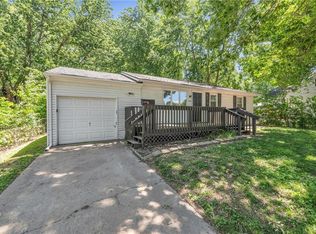 5525 Ralston Ave, Raytown, MO 64133