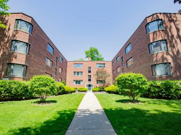 2611 Central St APT 3, Evanston, IL 60201