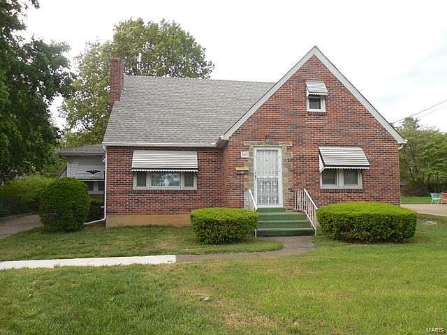 1st image of 902 W Jackson Blvd