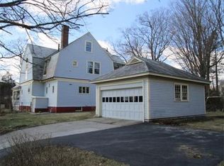 254 Salisbury St, Worcester, MA 01609