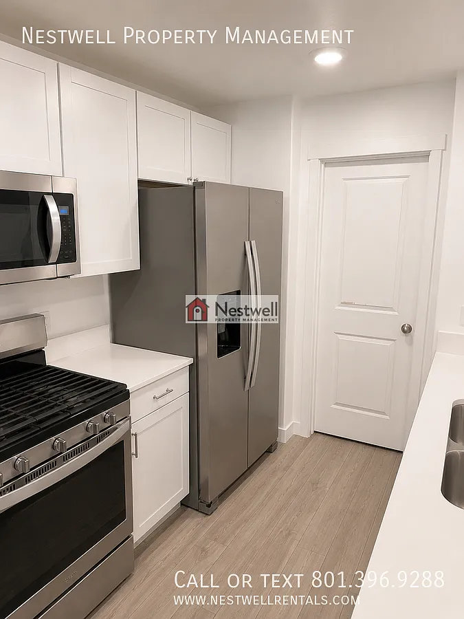 Amazing and spacious 3-bed townhome in Saratoga Springs — Photo 4