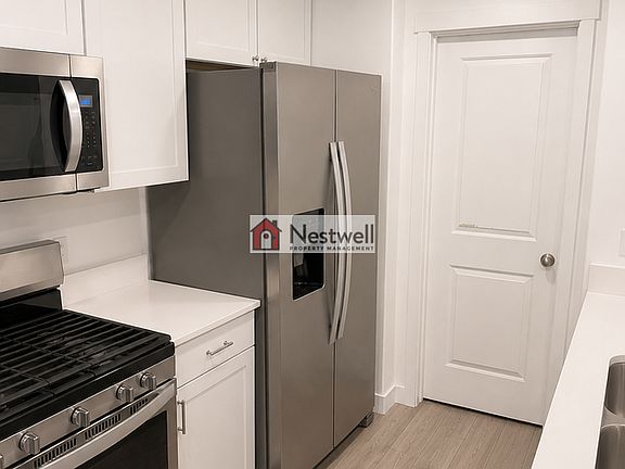 4th image of 89 N Voyager Ln