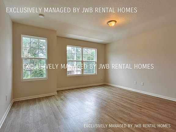 5th image of 8912 Galveston Ave